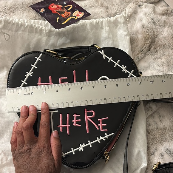 ‘Hell Here’ Backstitch Bruja Purse - Picture 8 of 13